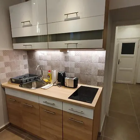 Apartmán Modern Parkside Garden View