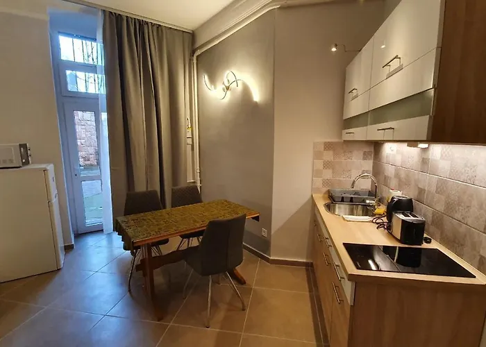 Appartement Modern Parkside Garden View *