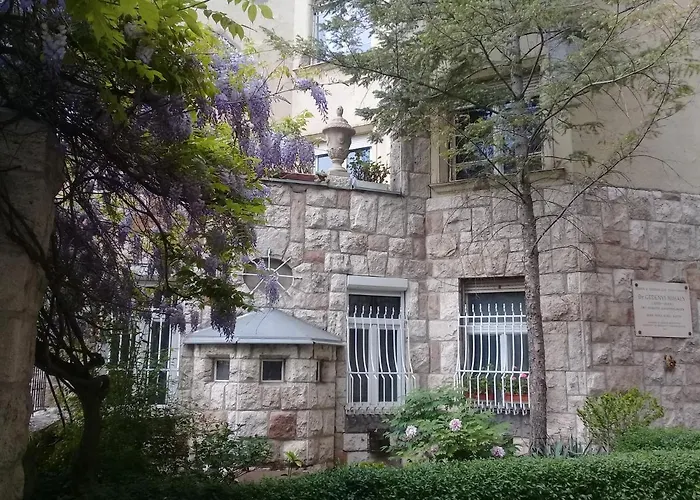 Modern Parkside Garden View Appartement *