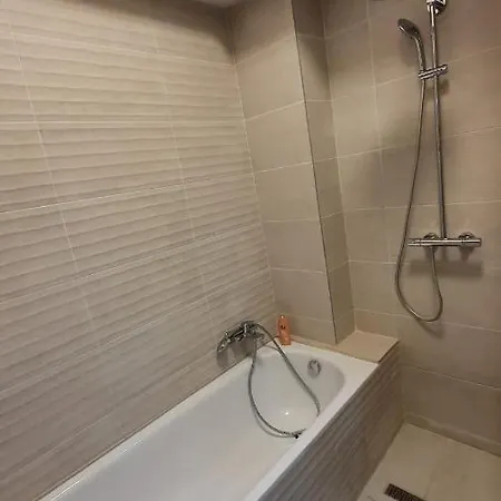 Modern Parkside Garden View 부다페스트