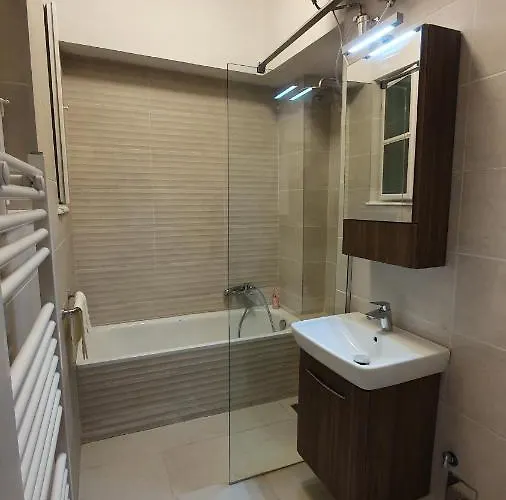 Apartament Modern Parkside Garden View *